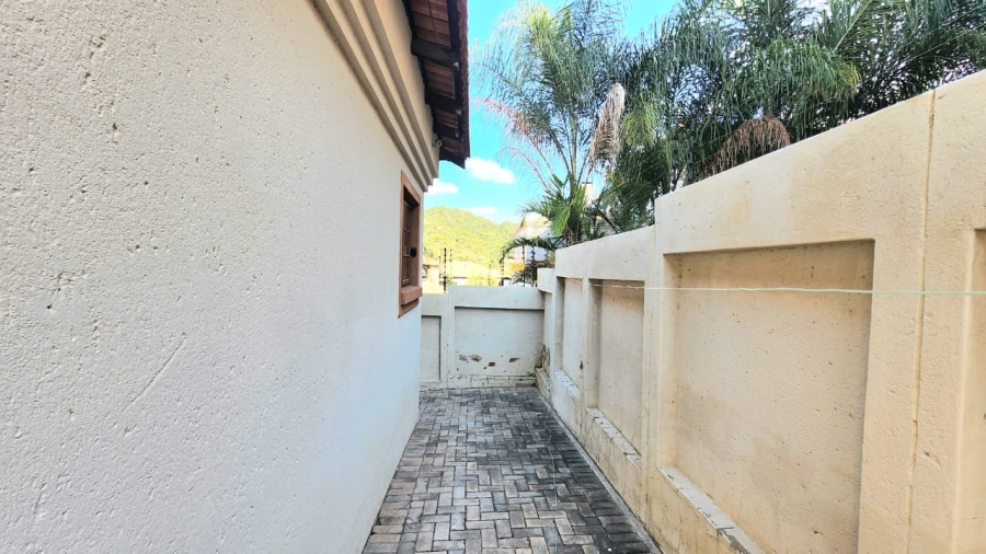 4 Bedroom Property for Sale in Cashan North West